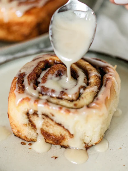 Quick Cinnamon Swirl Bread (No Yeast Required)